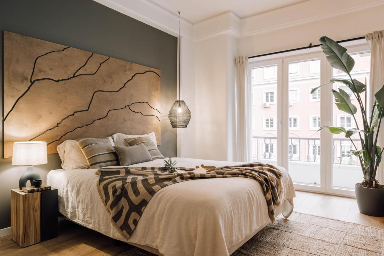 Barambu - 3 Bedrooms And Office In Avenidas Novas Apartment *